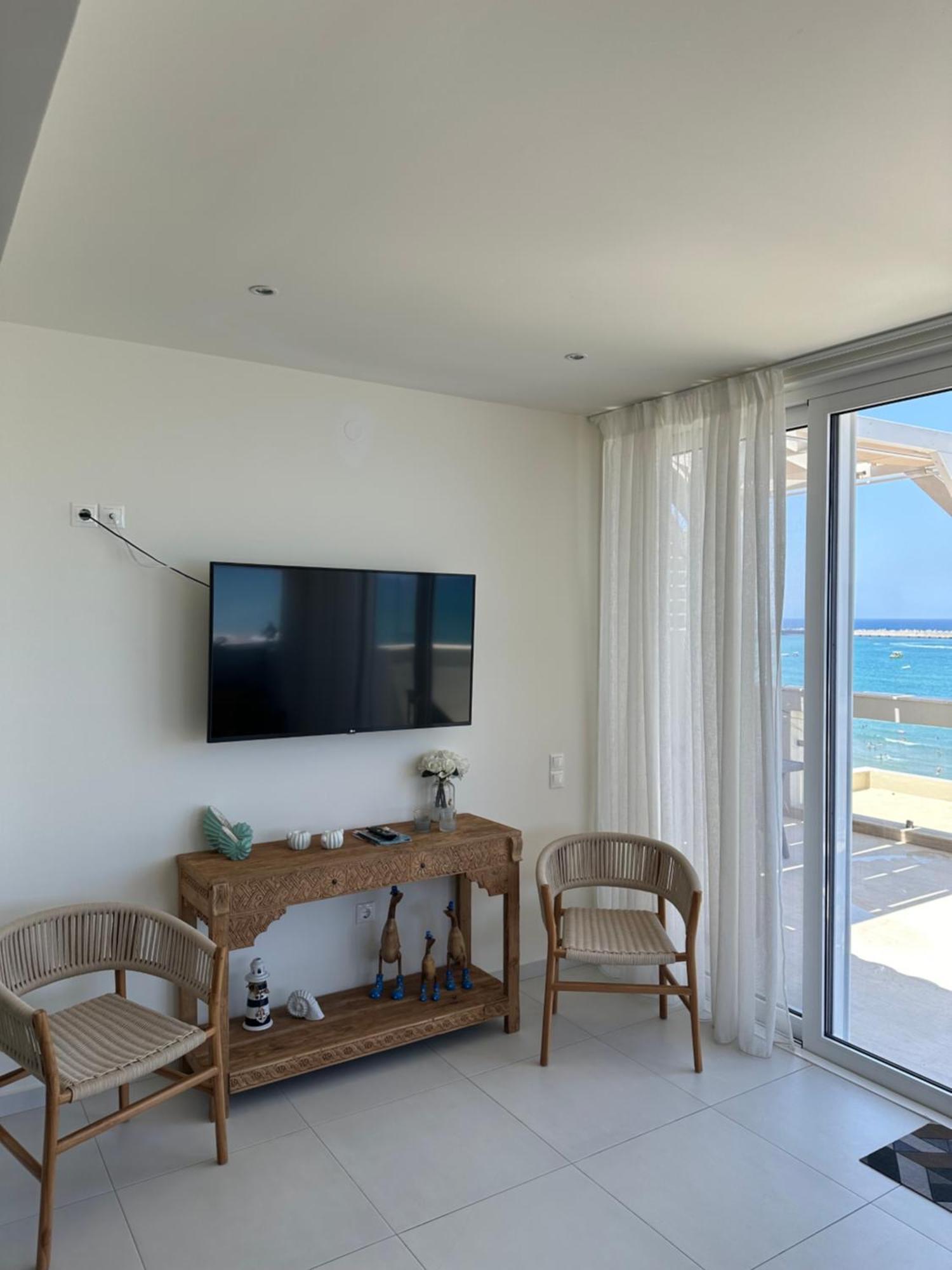 Nathalie'S Beachfront Apartment Rethymno  Luaran gambar